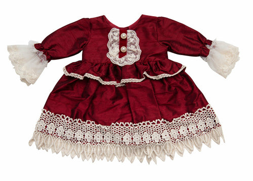 Cutest Colliete: Frilly frock Christmas Dress